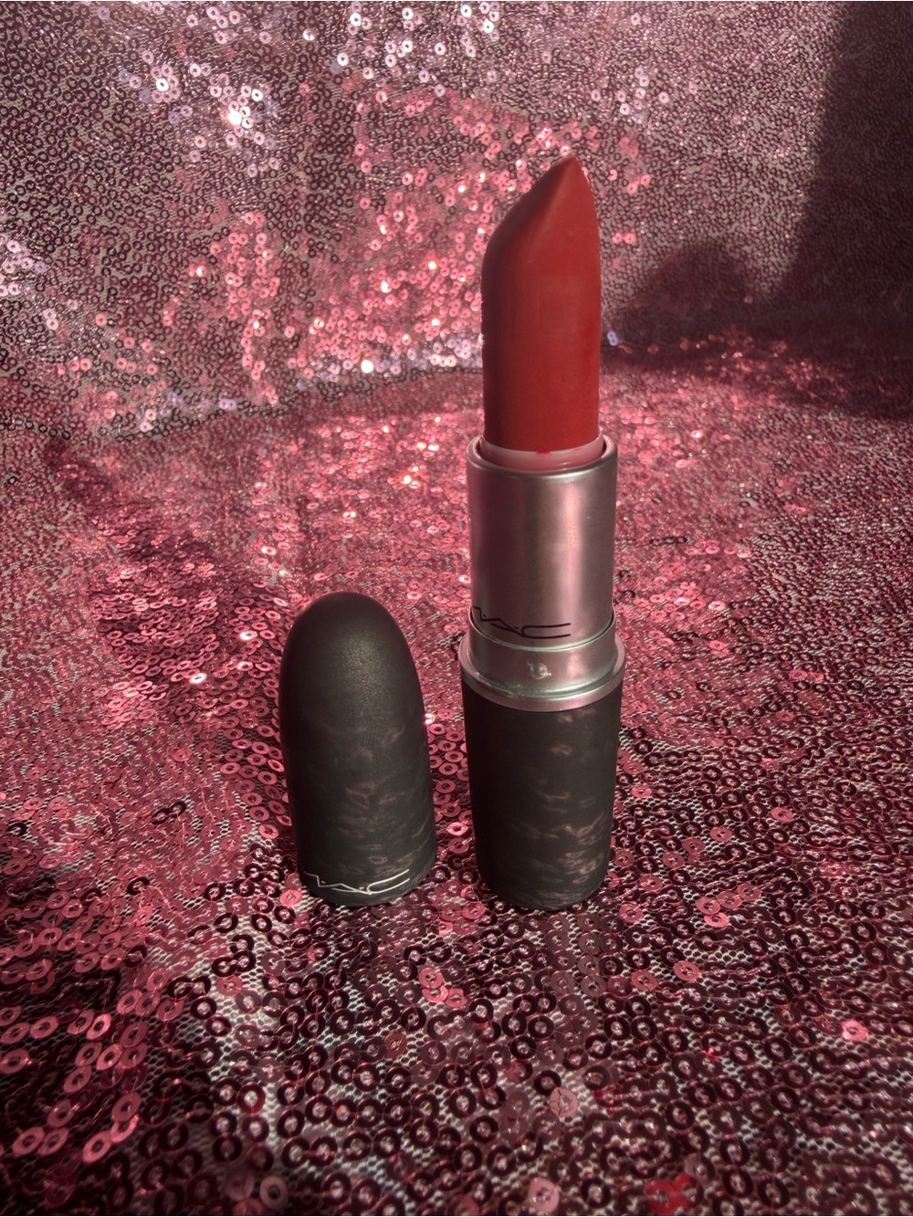 MAC Cosmetics Lipstick - Ruby New